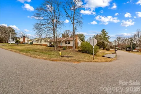 115 Pineview Court Statesville NC 28625