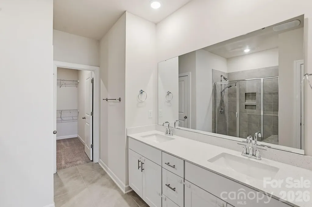 4526 Bright Road Charlotte NC 28214