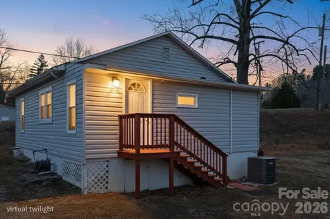 105 Countryside Drive SW Lenoir NC 28645