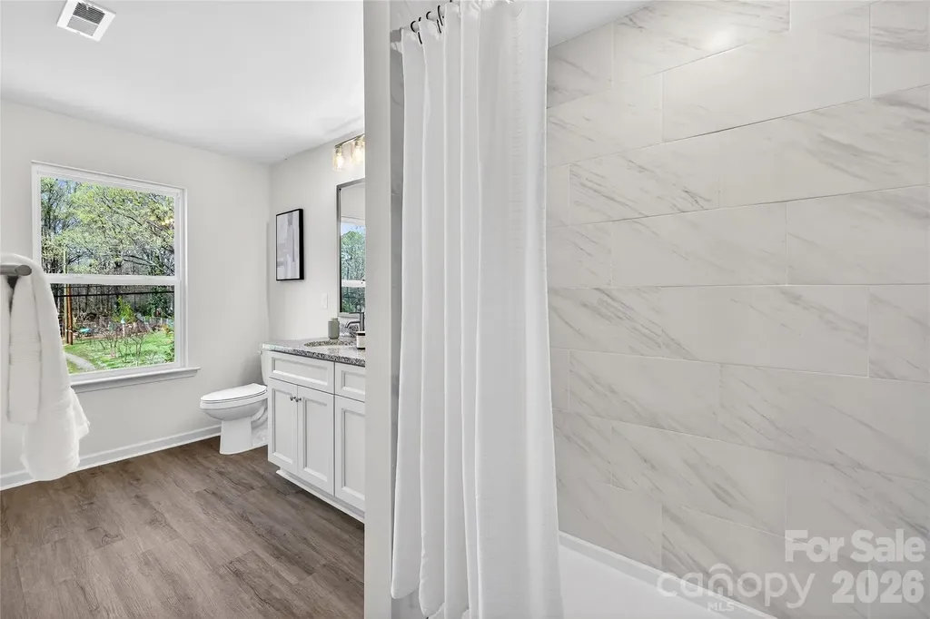 539 Dawn Circle Charlotte NC 28213