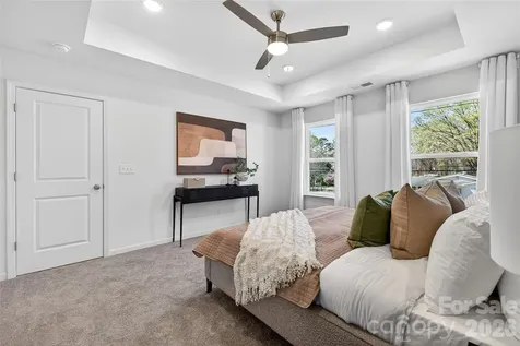 539 Dawn Circle Charlotte NC 28213