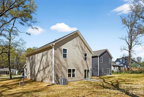 539 Dawn Circle Charlotte NC 28213