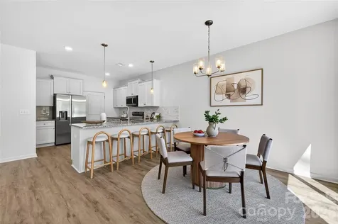 539 Dawn Circle Charlotte NC 28213