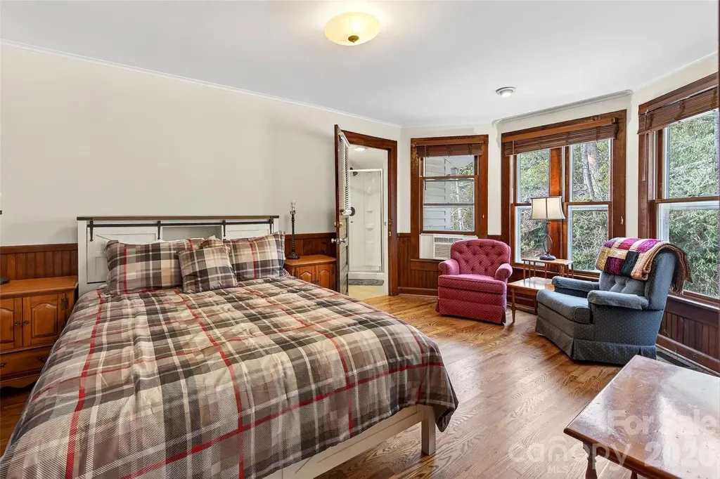 287 North Carolina Terrace Montreat NC 28757