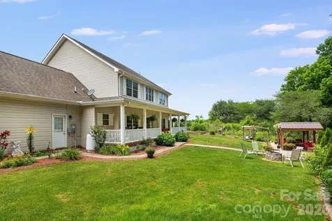 79 Bear Creek Hills Drive Leicester NC 28748