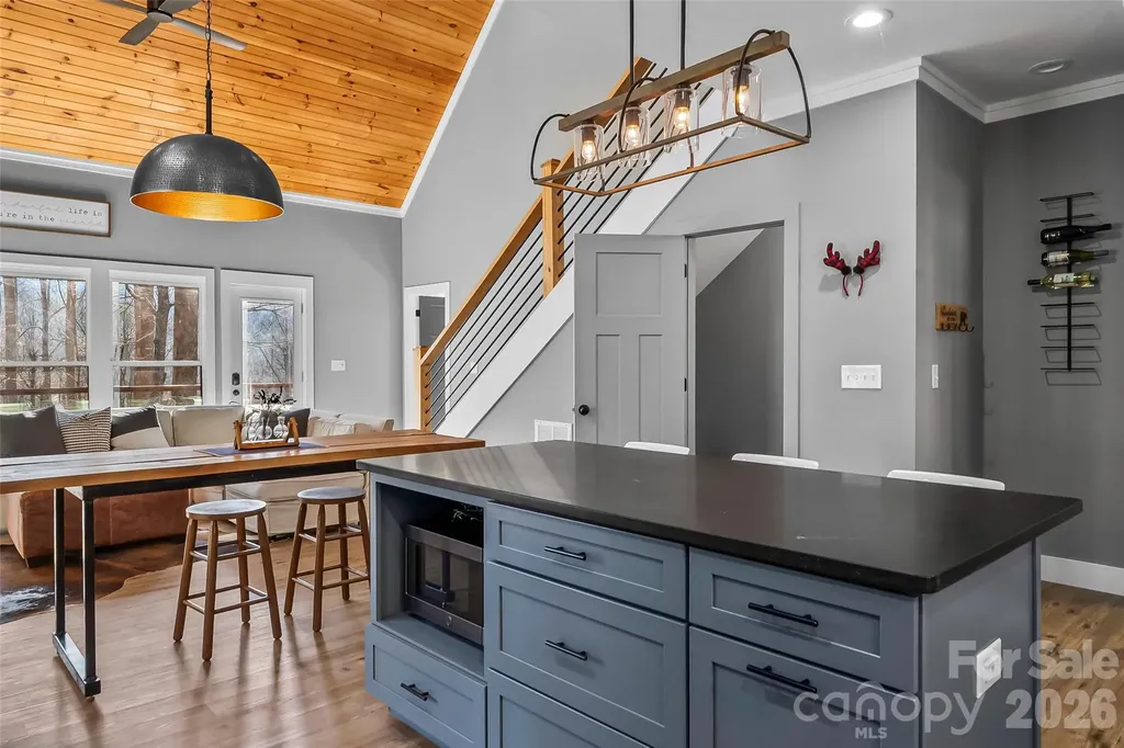 43 Clinchfield Gap Road Marion NC 28752