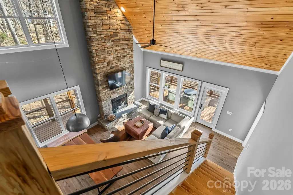 43 Clinchfield Gap Road Marion NC 28752