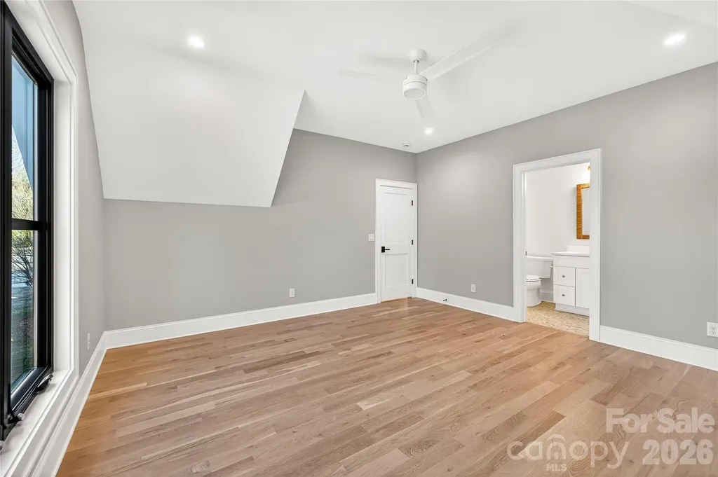 1316 Holmes Drive Charlotte NC 28209
