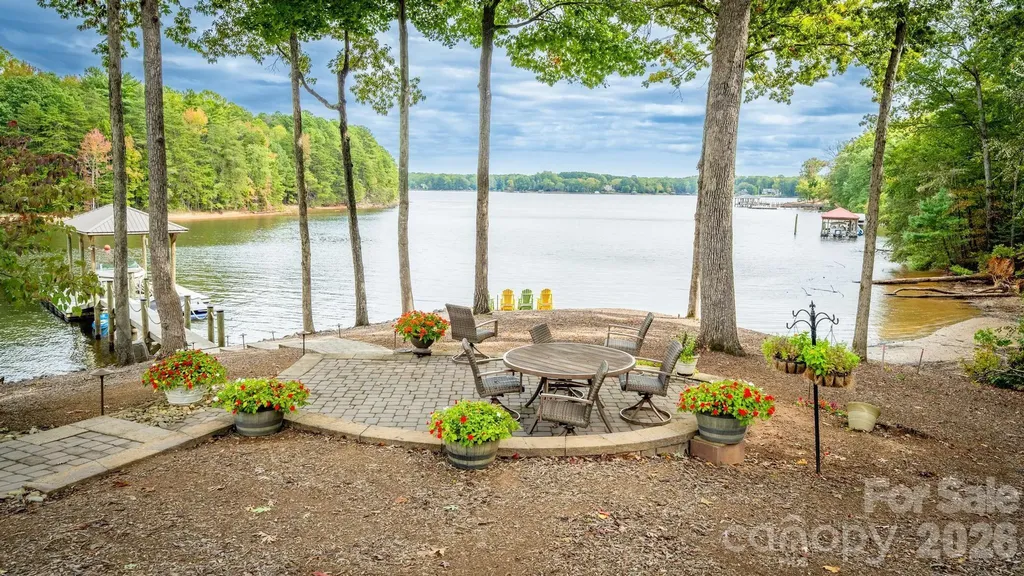 4246 Sigmon Cove Lane Terrell NC 28682