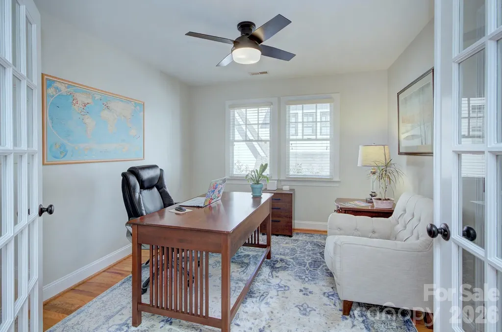 1825 Lombardy Circle Charlotte NC 28203