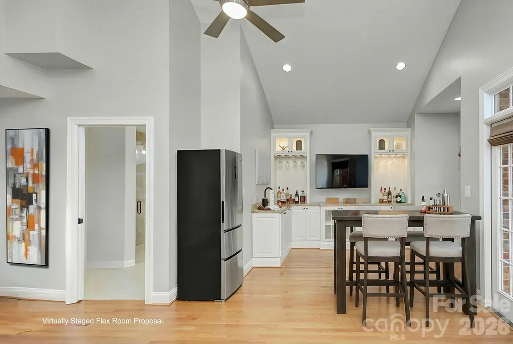 1825 Lombardy Circle Charlotte NC 28203