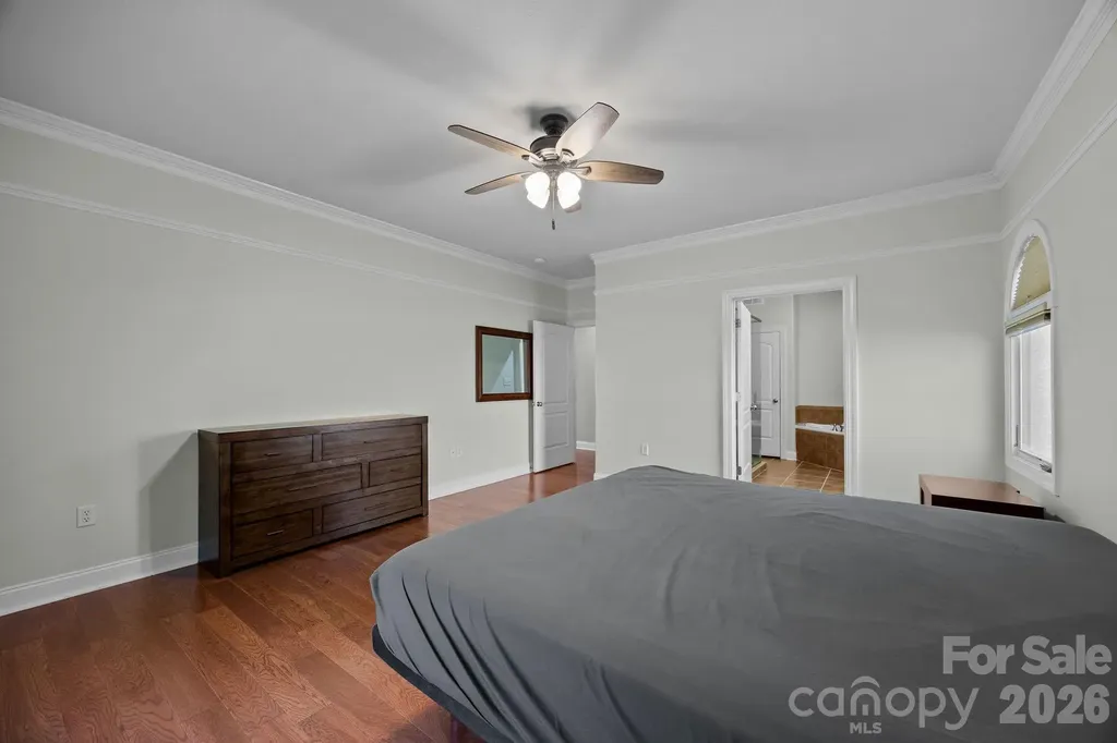26 Ocaso Drive Asheville NC 28806