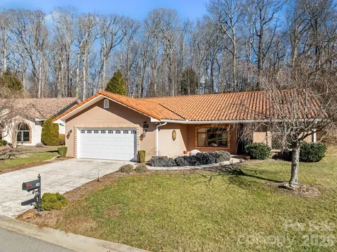 26 Ocaso Drive Asheville NC 28806