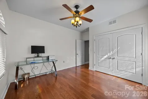 26 Ocaso Drive Asheville NC 28806