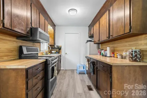 4917 Berkley Street Morganton NC 28655