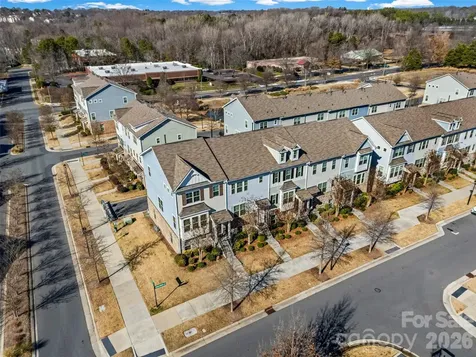 9236 Ainslie Downs Street Charlotte NC 28273