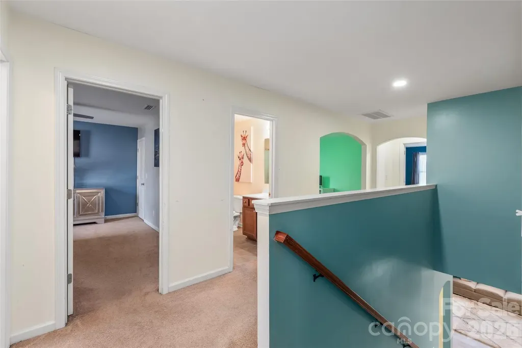 10229 Snowbell Court Charlotte NC 28215