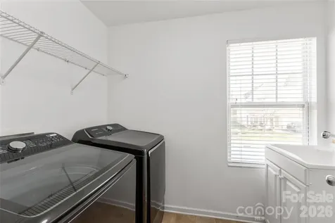 10229 Snowbell Court Charlotte NC 28215