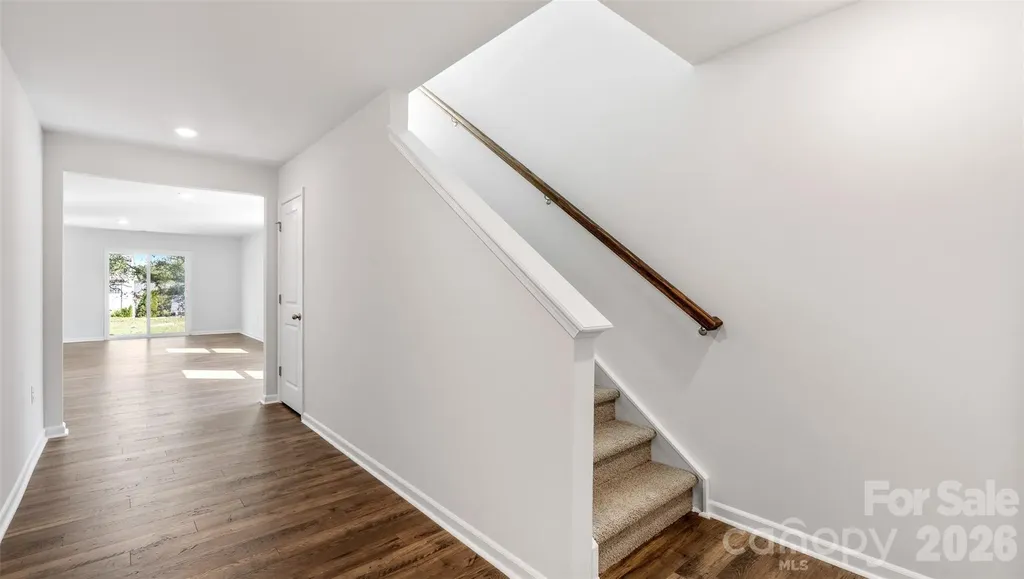 129 Lauren Lane Hendersonville NC 28792