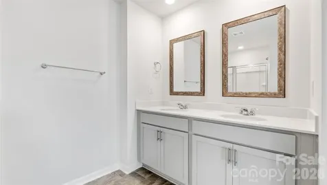129 Lauren Lane Hendersonville NC 28792