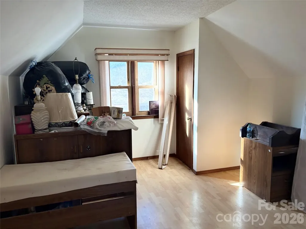 219 Rocking Horse Trail Burnsville NC 28714
