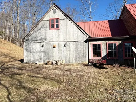 219 Rocking Horse Trail Burnsville NC 28714