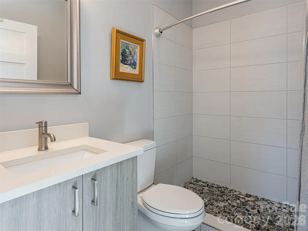 89 Vance Crescent Extension Asheville NC 28806