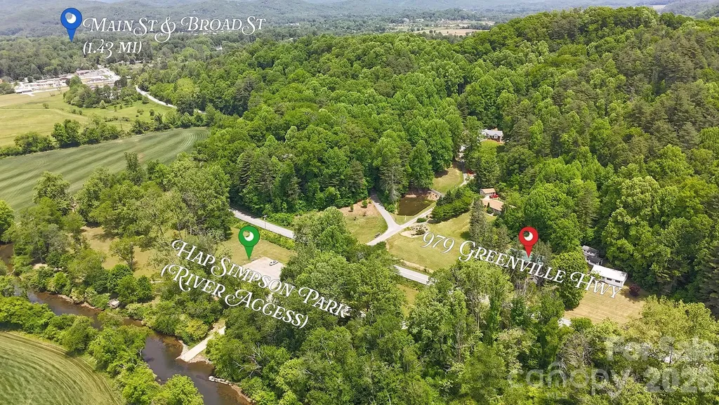 979 Greenville Highway Brevard NC 28712