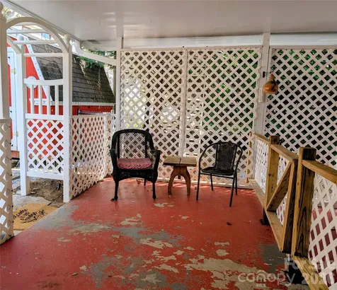 979 Greenville Highway Brevard NC 28712