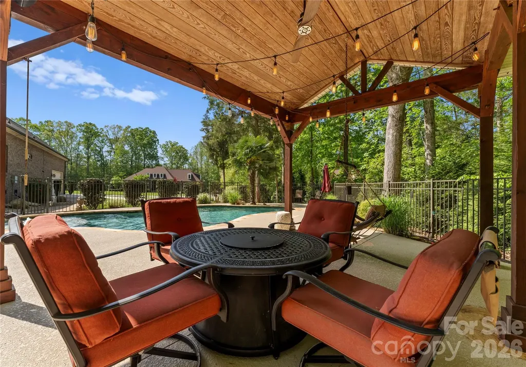 860 Arrow Point Lane Davidson NC 28036