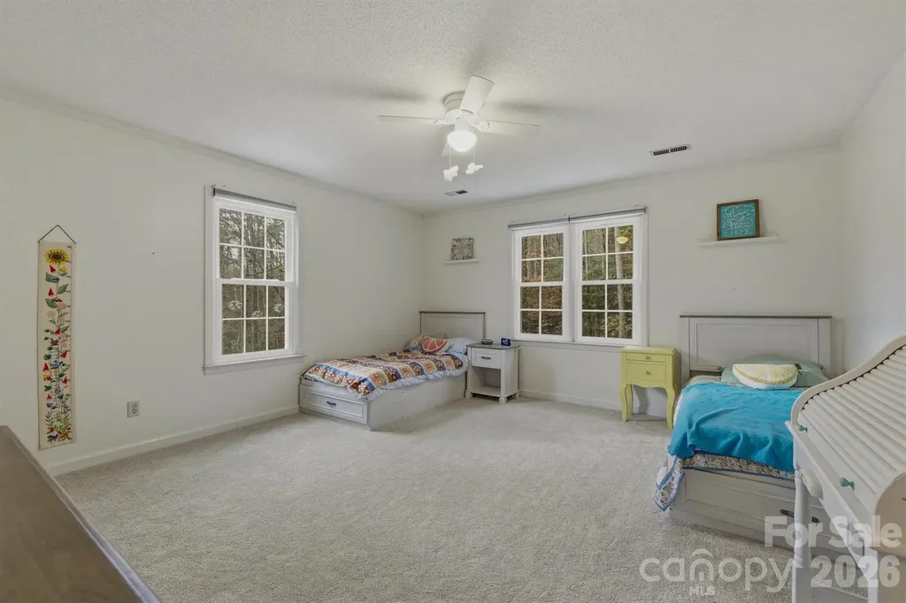 3132 Stoney Brook Drive Lenoir NC 28645