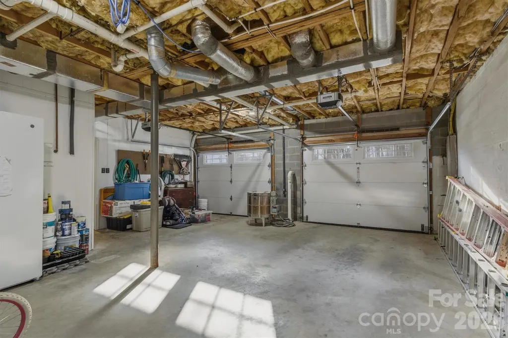 3132 Stoney Brook Drive Lenoir NC 28645