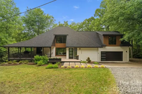 1202 Davis Mountain Road Hendersonville NC 28739