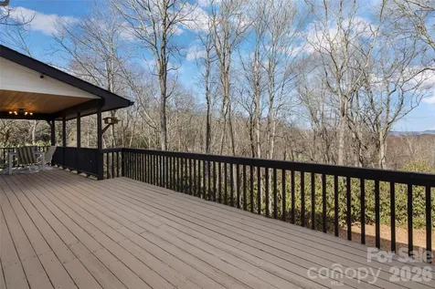 1202 Davis Mountain Road Hendersonville NC 28739