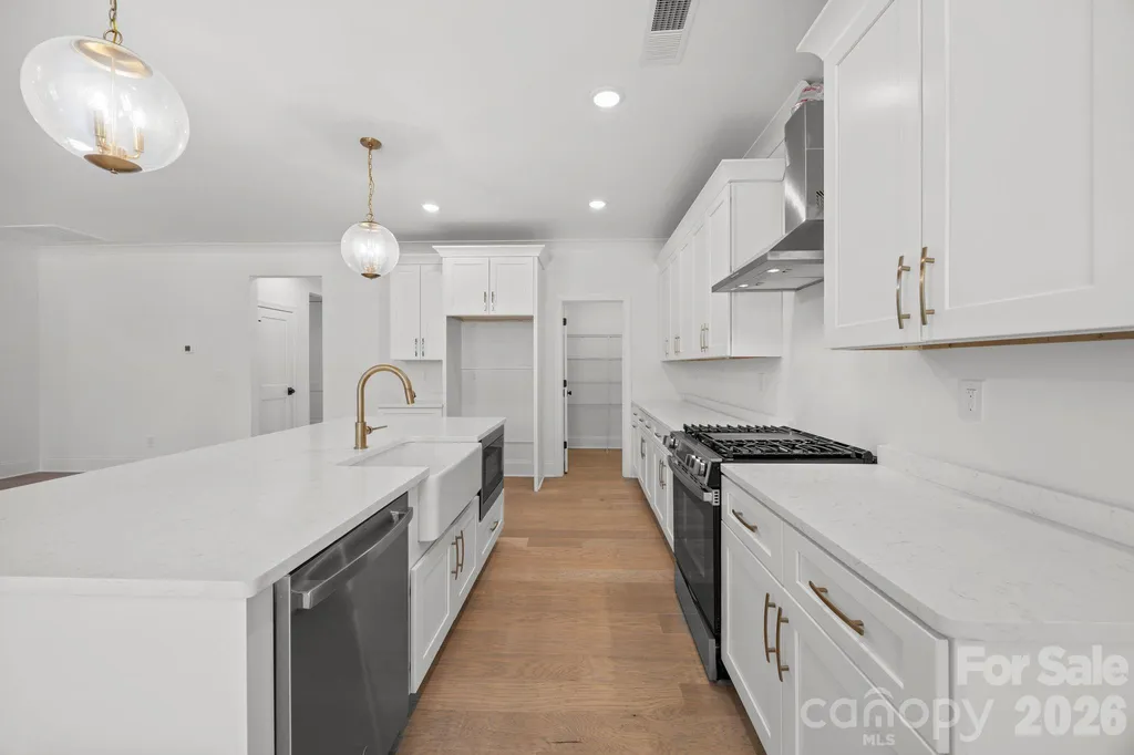109 Brooke Forest Court Mooresville NC 28115
