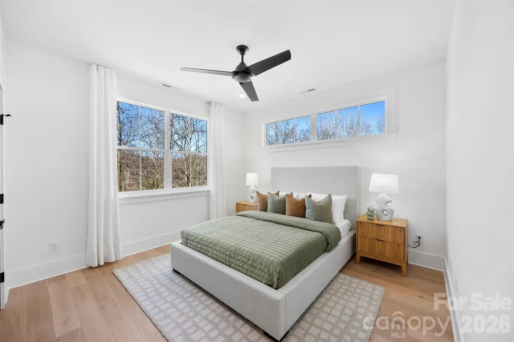 2033 South Street Charlotte NC 28208