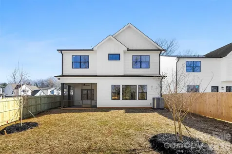 2033 South Street Charlotte NC 28208