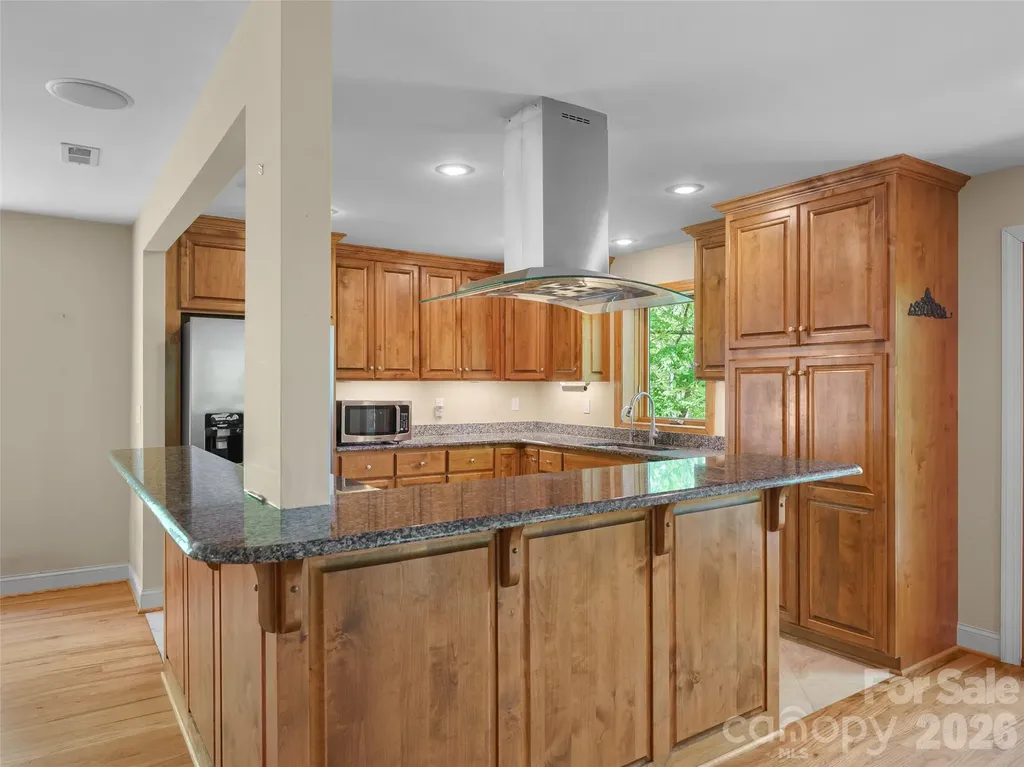 67 Ossarooga Court Brevard NC 28712