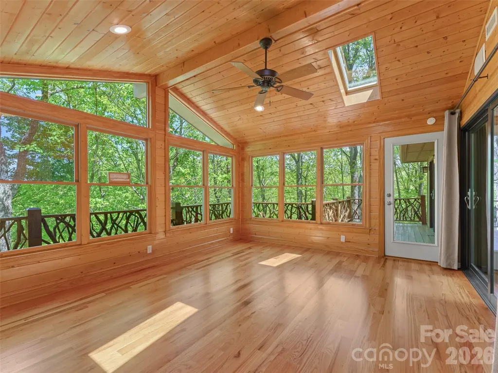 67 Ossarooga Court Brevard NC 28712