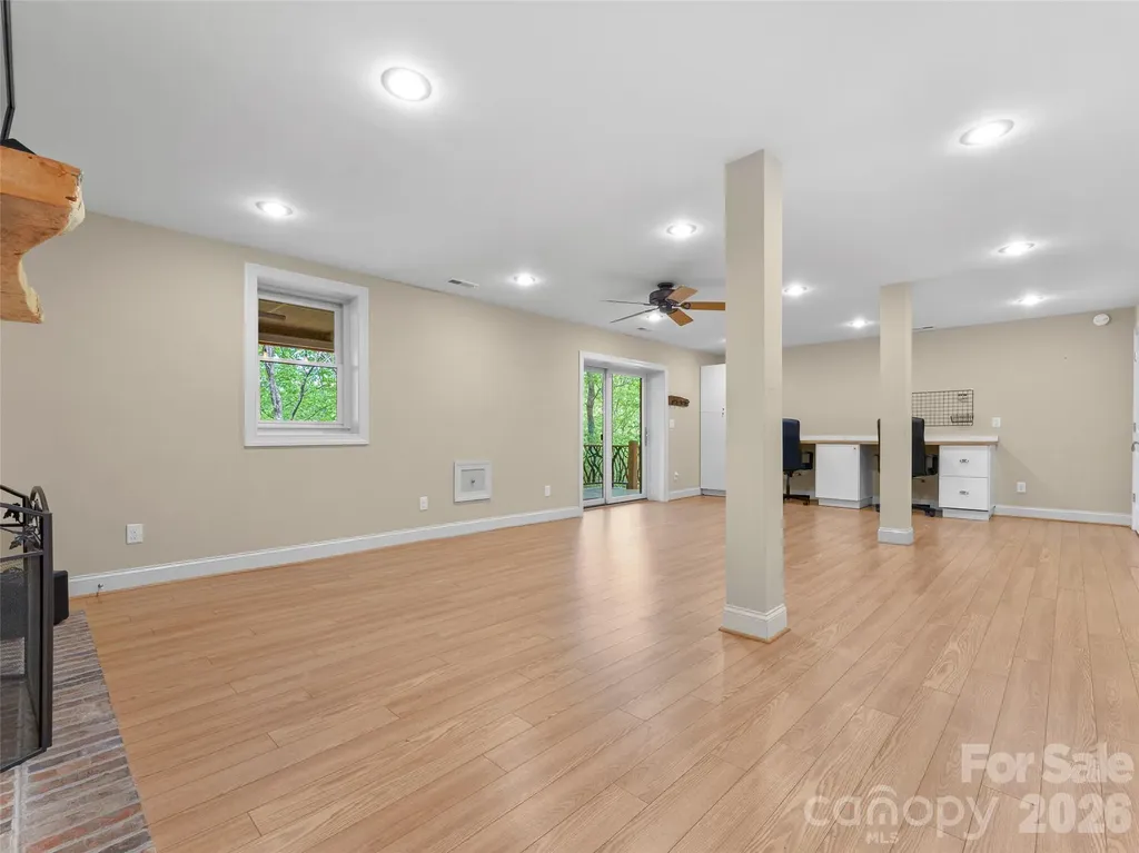 67 Ossarooga Court Brevard NC 28712