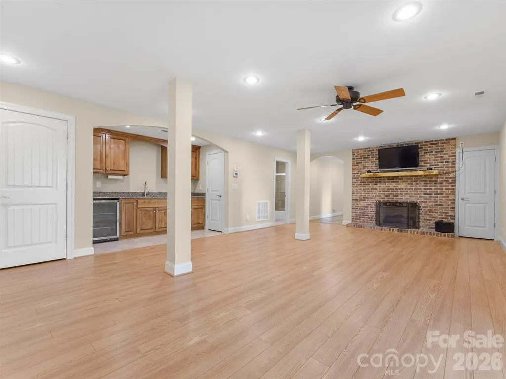 67 Ossarooga Court Brevard NC 28712