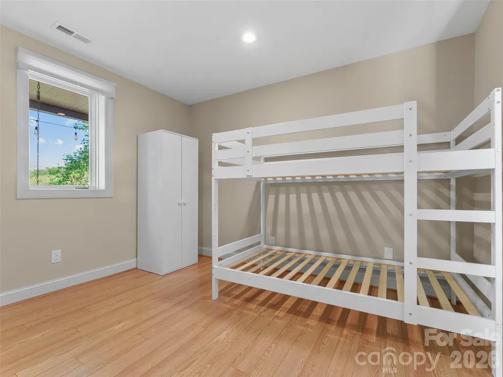 67 Ossarooga Court Brevard NC 28712