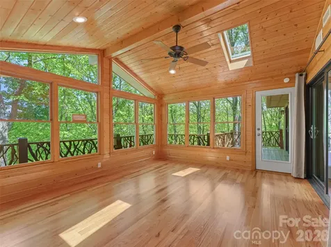67 Ossarooga Court Brevard NC 28712