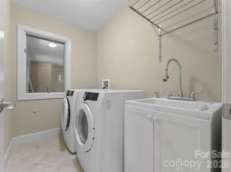 67 Ossarooga Court Brevard NC 28712