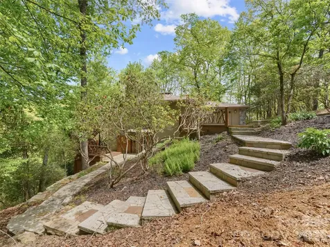 67 Ossarooga Court Brevard NC 28712