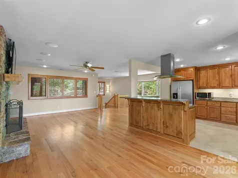 67 Ossarooga Court Brevard NC 28712