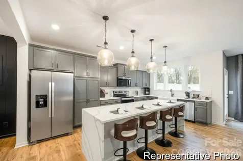 1832 Hunter Oaks Lane Lincolnton NC 28092