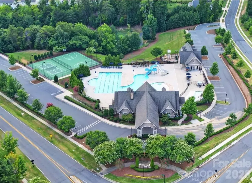 16541 Cozy Cove Road Charlotte NC 28278