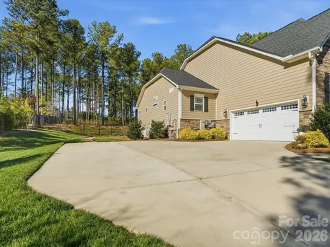 4166 Persimmon Road Lancaster SC 29720