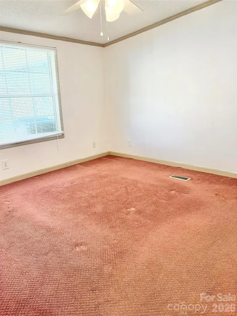 261 White Ash Circle Hendersonville NC 28739